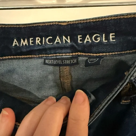 American Eagle Skinny Jeans - Picture 2 of 3